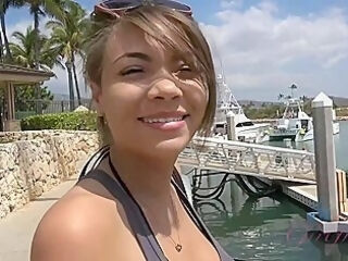 Cassidy Banks In After Diving And A Tasty Dinner, Cassidy Gets A Creampie In Hawaii